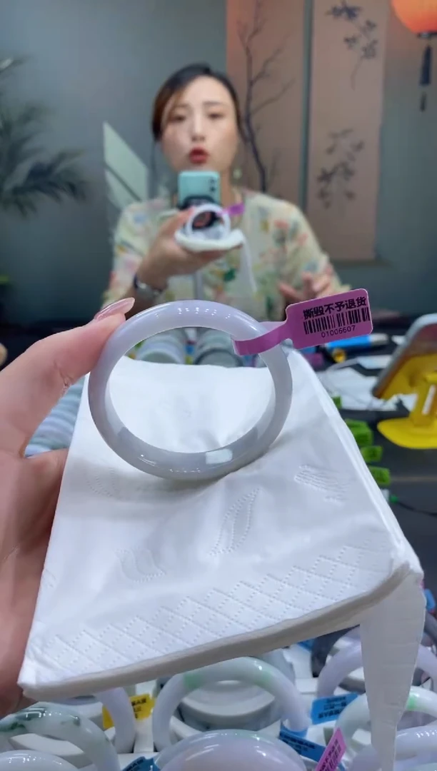 未镶嵌手镯翡翠000039494
