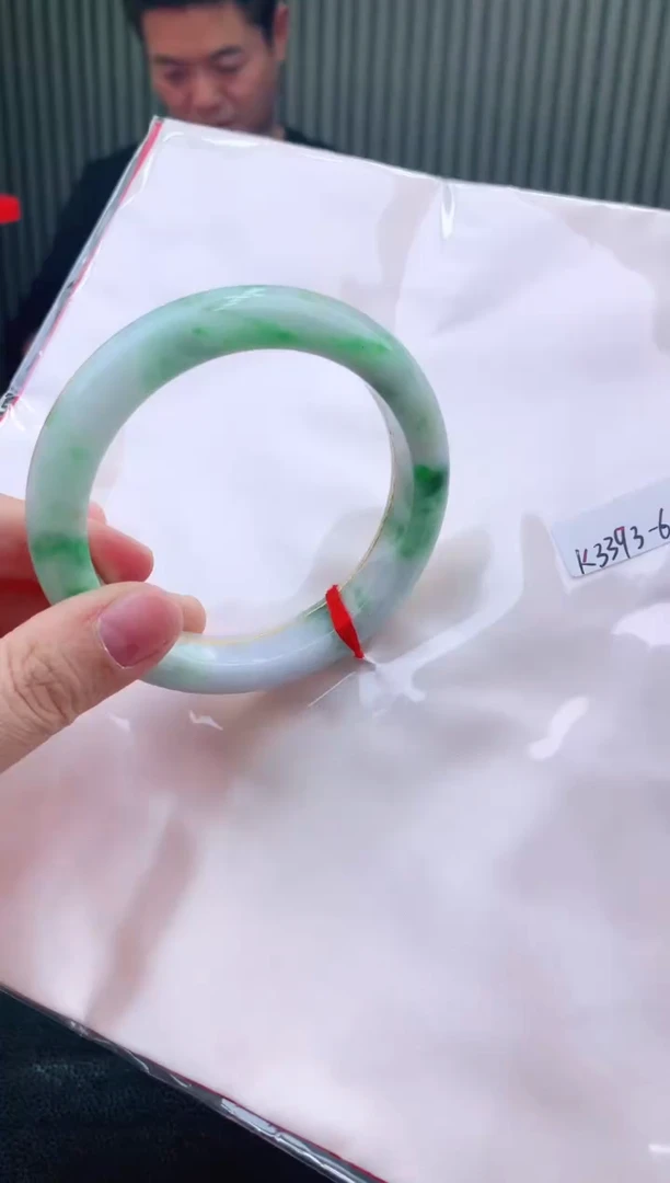 未镶嵌手镯翡翠60