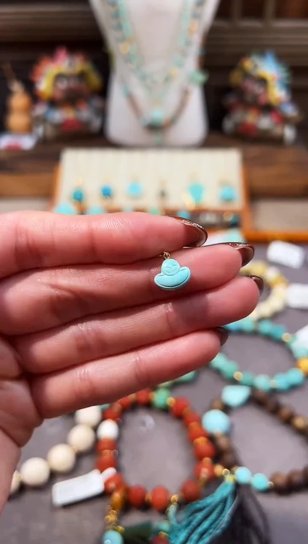 18K金镶嵌绿松石提溜小元宝