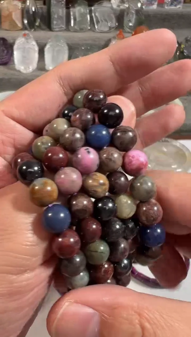 苏纪石（舒俱来）未镶嵌手串舒俱来圆珠手串 多样性发其一