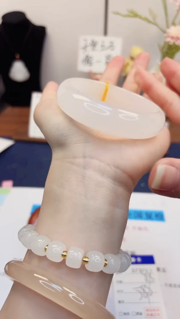 【闪购商品】石英质玉手镯未镶嵌377-财气镯-圈口58