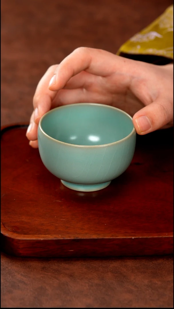 天青      罗汉杯