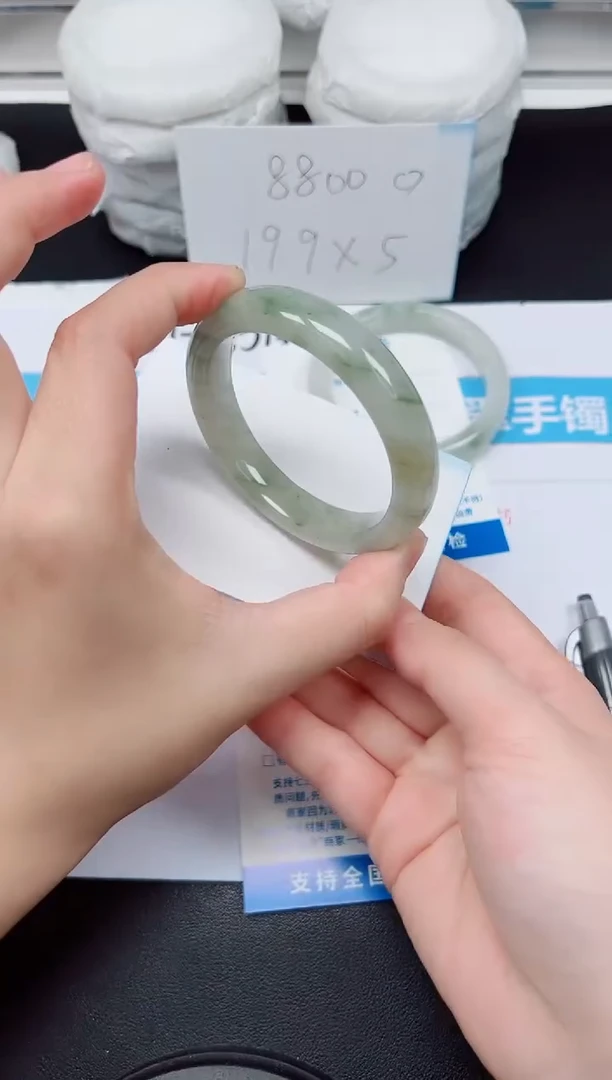 【闪购商品】石英质玉手镯未镶嵌G79-54.3
