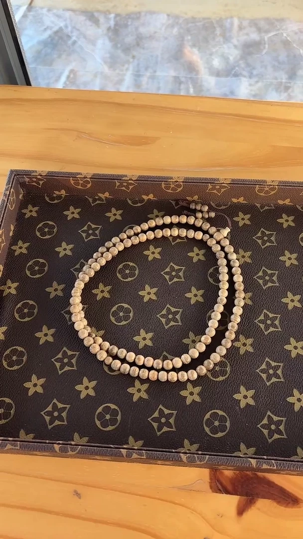 【闪购商品】沉香吊坠天然野柬埔寨0.7多圈16g+