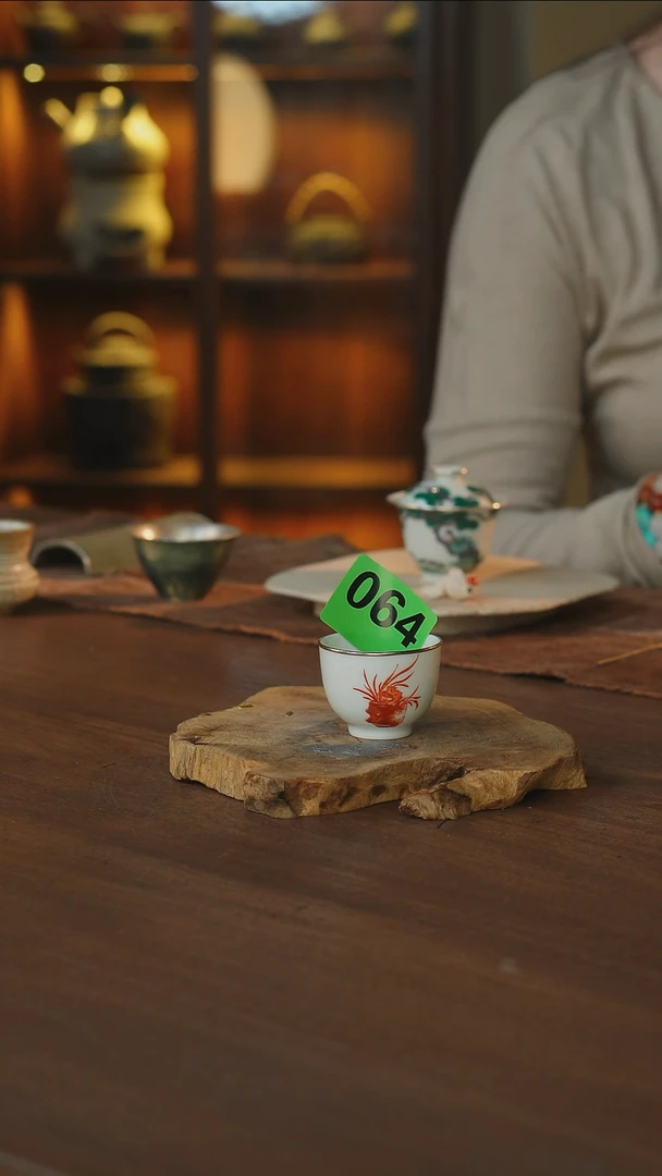 包银梵红兰花杯..064