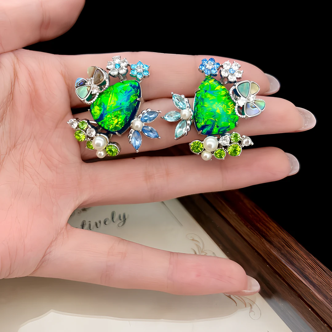 铜合金锆石项链 复古设计师款宫廷重工高奢彩色植物花卉耳饰项链