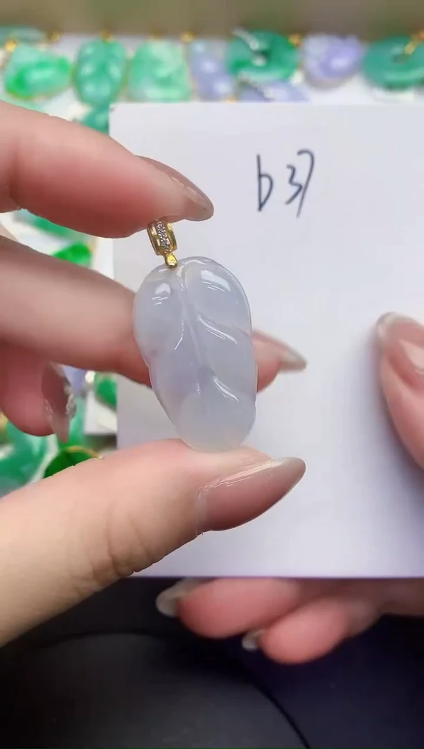 颈饰未镶嵌翡翠缅甸天然翡翠A货