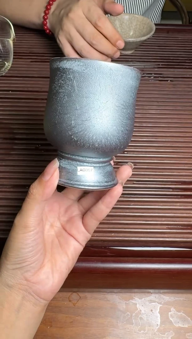 雷爱国 墨轩 莲蓬手握113
