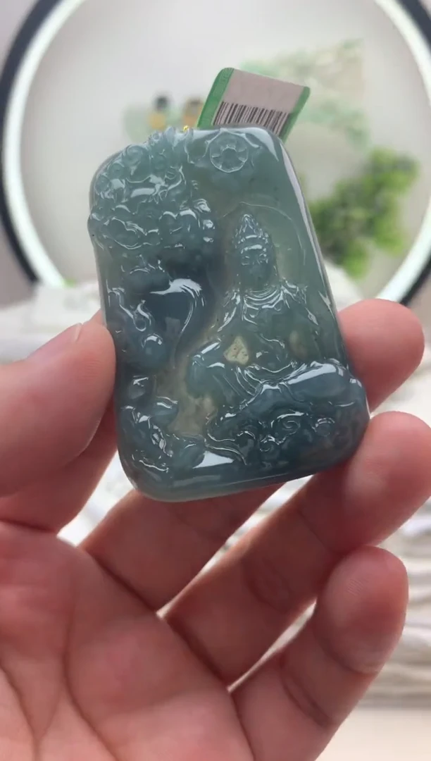 颈饰未镶嵌翡翠文殊