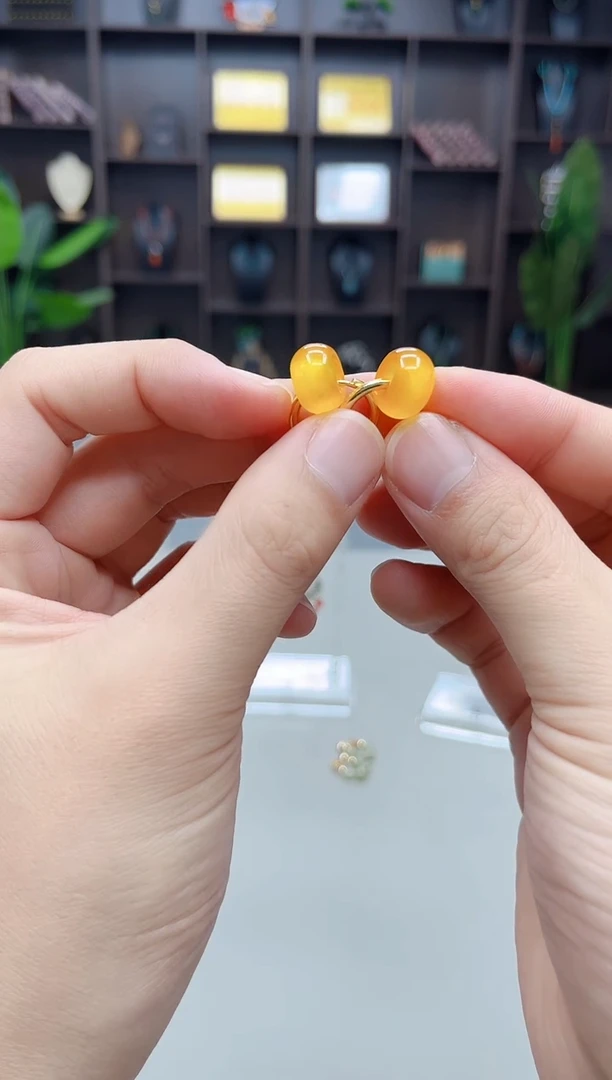 未镶嵌耳饰玛瑙/玉髓536000