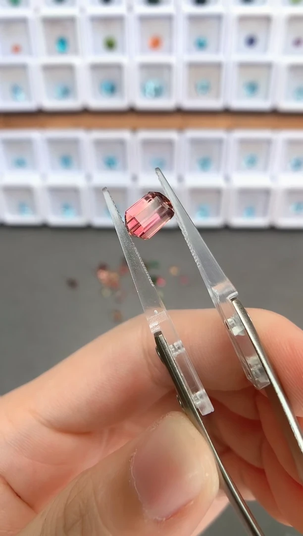 未镶嵌裸石定制碧玺1.81ct 09028