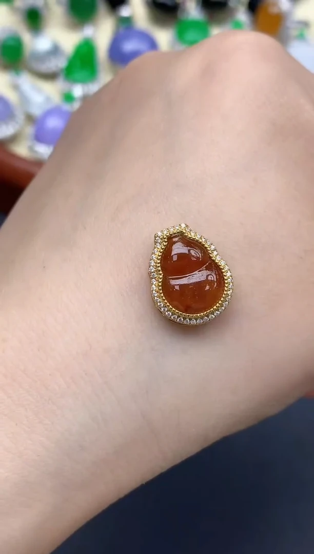 颈饰18K金镶嵌翡翠201-中国好珍宝