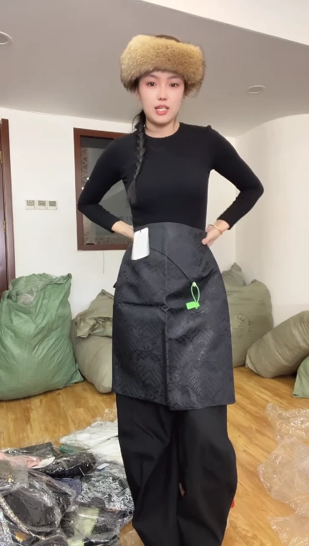 M码       90-105斤  半裙