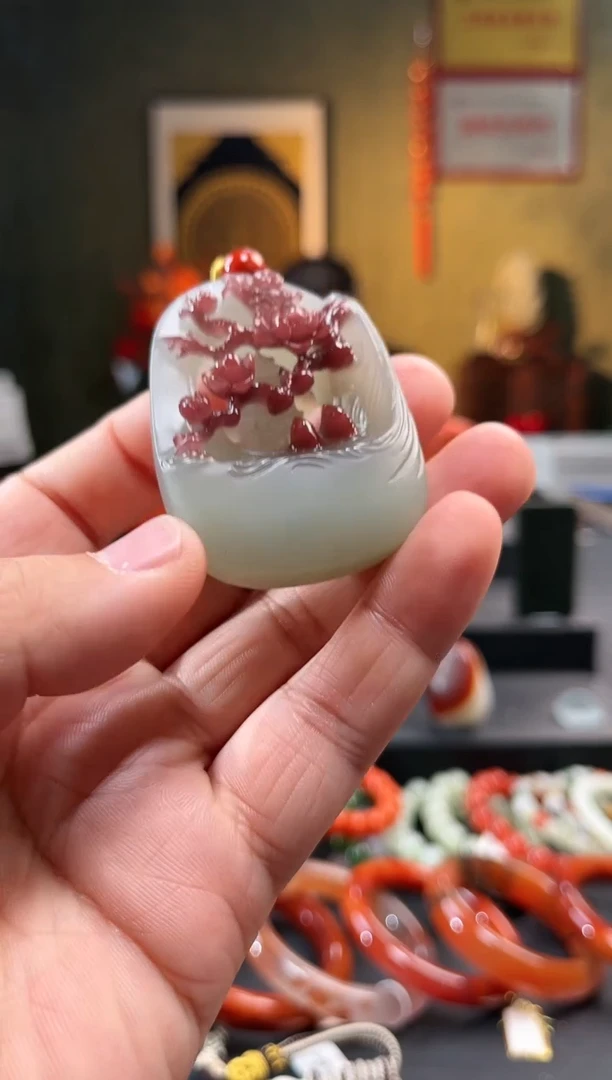 【闪购商品】石英质玉颈饰未镶嵌吊坠