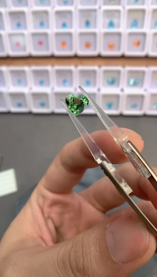 未镶嵌裸石定制碧玺1.4ct