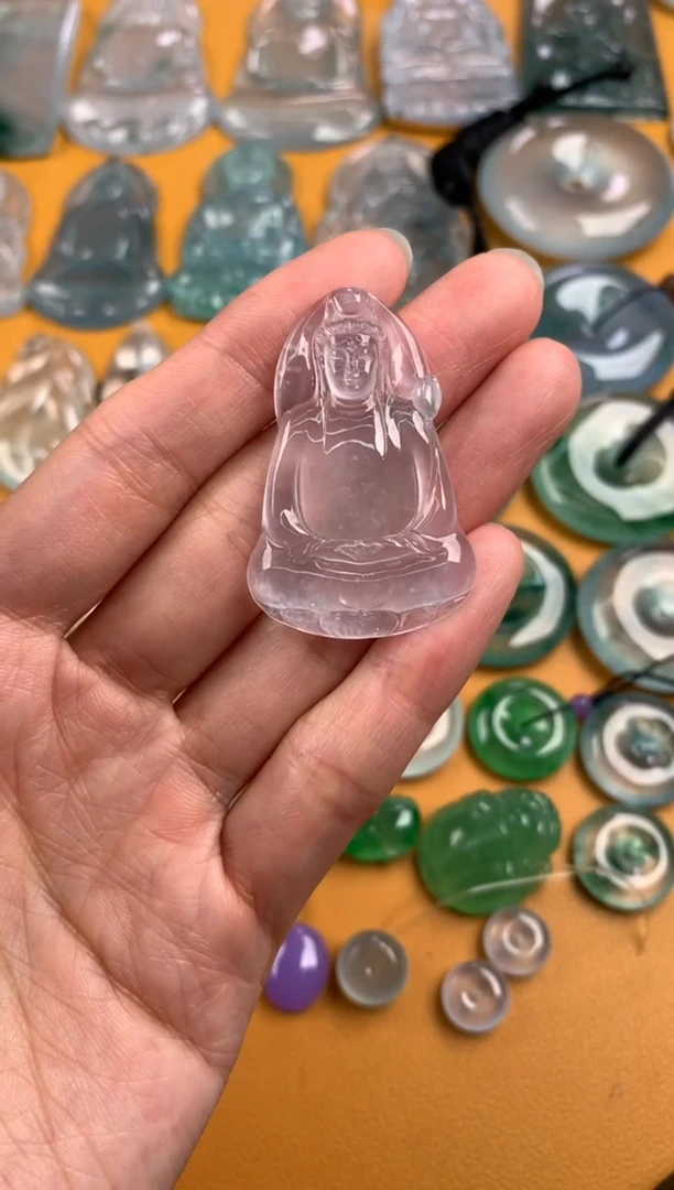 颈饰未镶嵌翡翠40.3-26.6-3.9