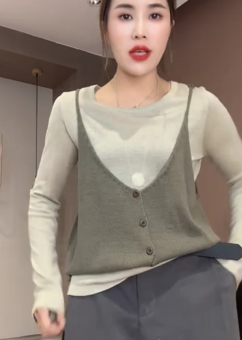 欧货2025秋冬新款慵懒风时尚背心+长袖针织衫两件套减龄显瘦上衣