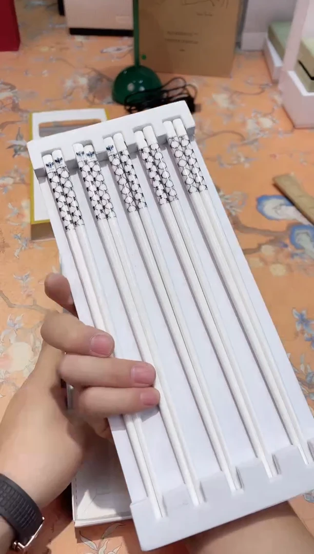 【闪购商品】瓷片807************