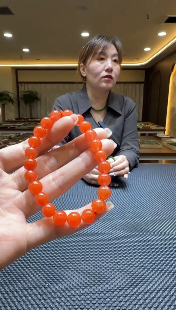 未镶嵌颈饰玛瑙/玉髓手串8mm