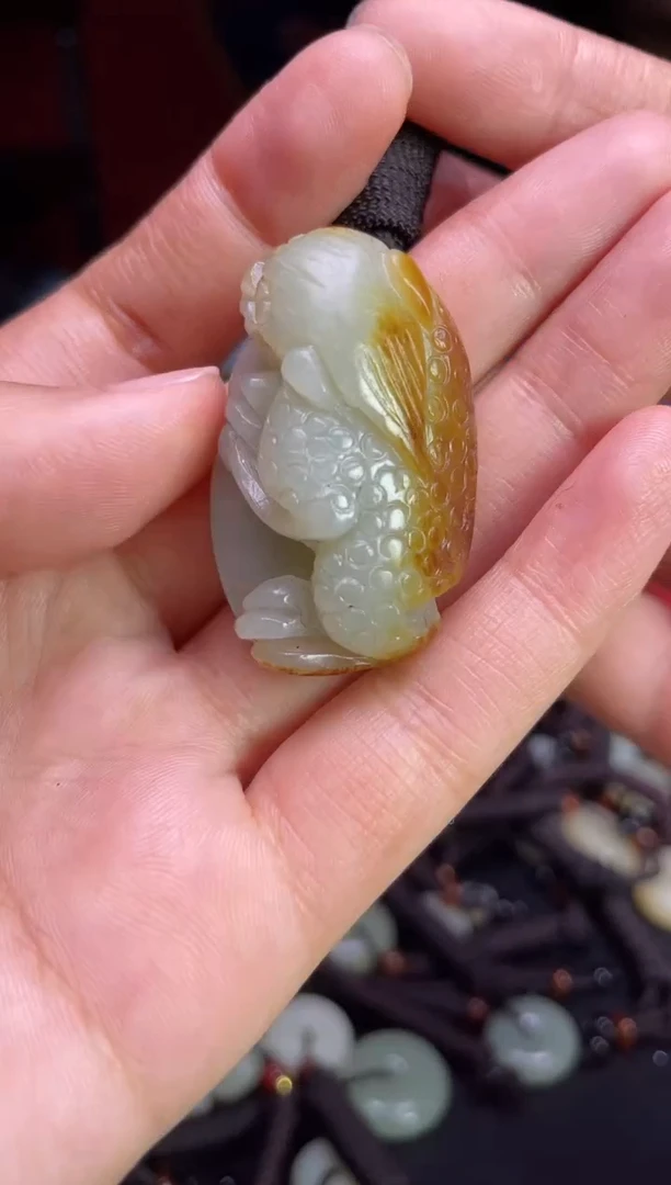 未镶嵌和田玉挂件1