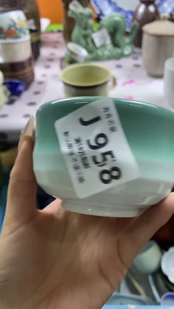 瓷片曾***过默认微瑕，谨慎参拍J958