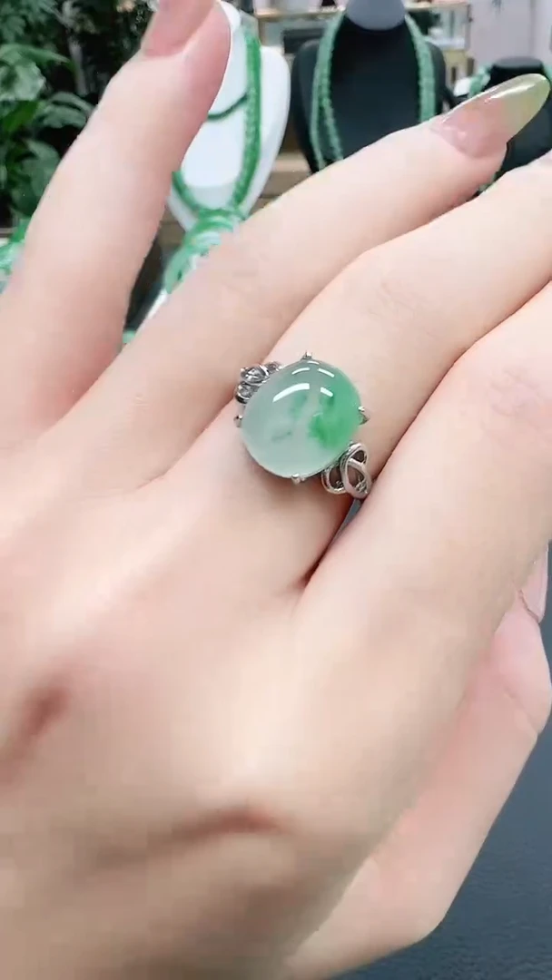 未镶嵌1石英质玉（非洲翠）/0113