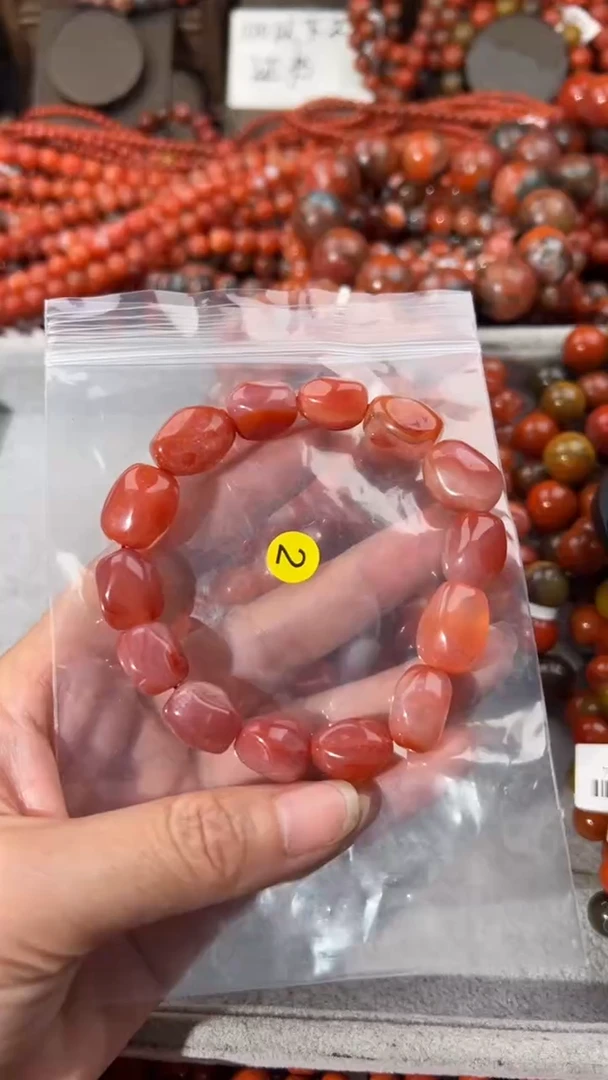 南红玛瑙手串未镶嵌10