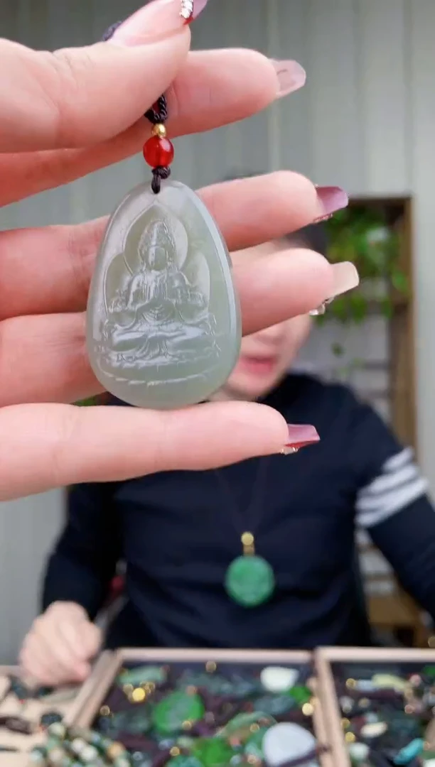 【闪购商品】和田玉挂件未镶嵌拍一发一，多样性发货