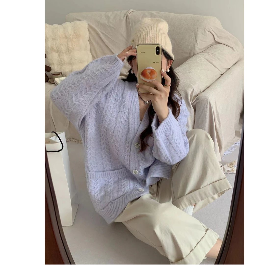 D937秋冬新款慵懒风V领软糯麻花口袋毛衣开衫