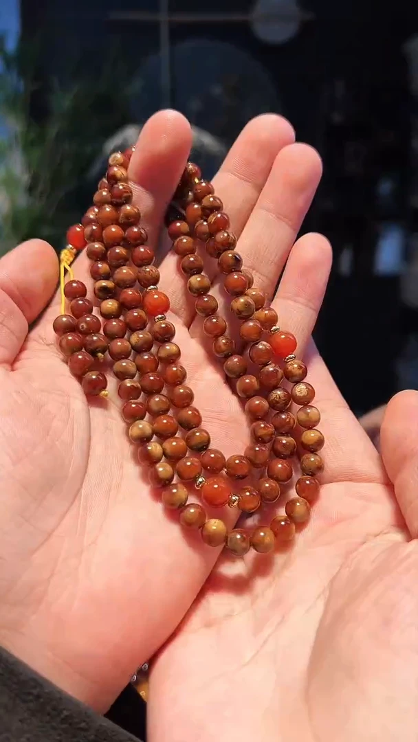 【闪购商品】蜜蜡手链未镶嵌7+花蜡108紫红