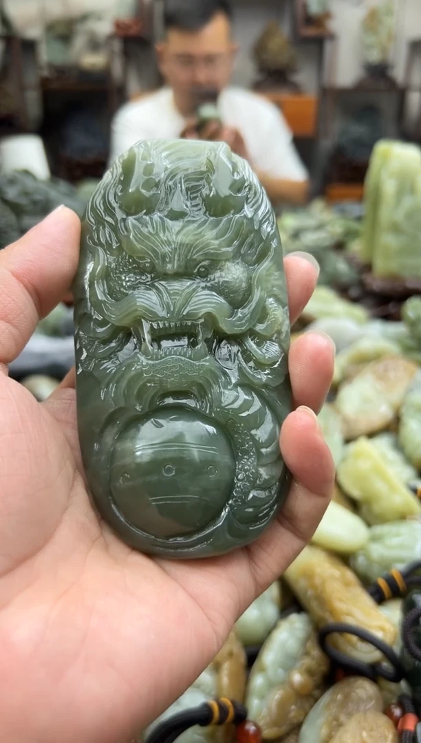 和田玉未镶嵌把件1