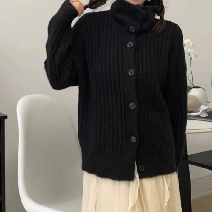 【艾萱萱】1288款复古高领毛衣开衫女宽松 约60