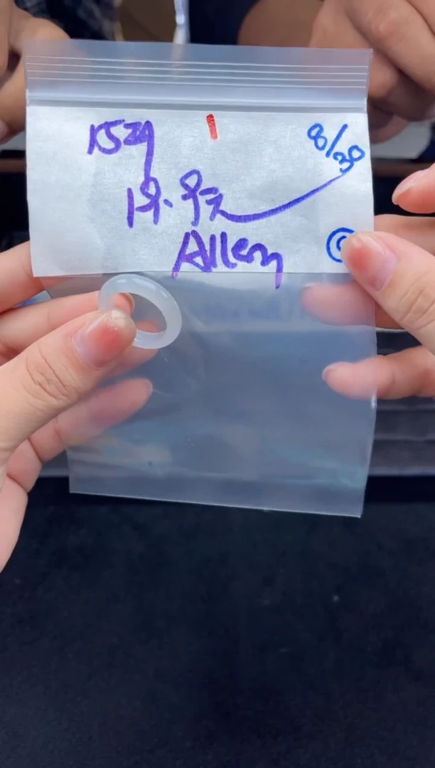 未镶嵌定制翡翠A****?毛货需精细抛光拍一发一1