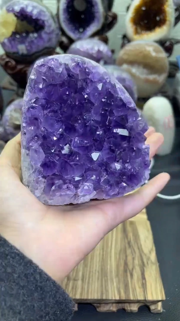 未镶嵌大型摆件（非配饰）紫晶654号摆件