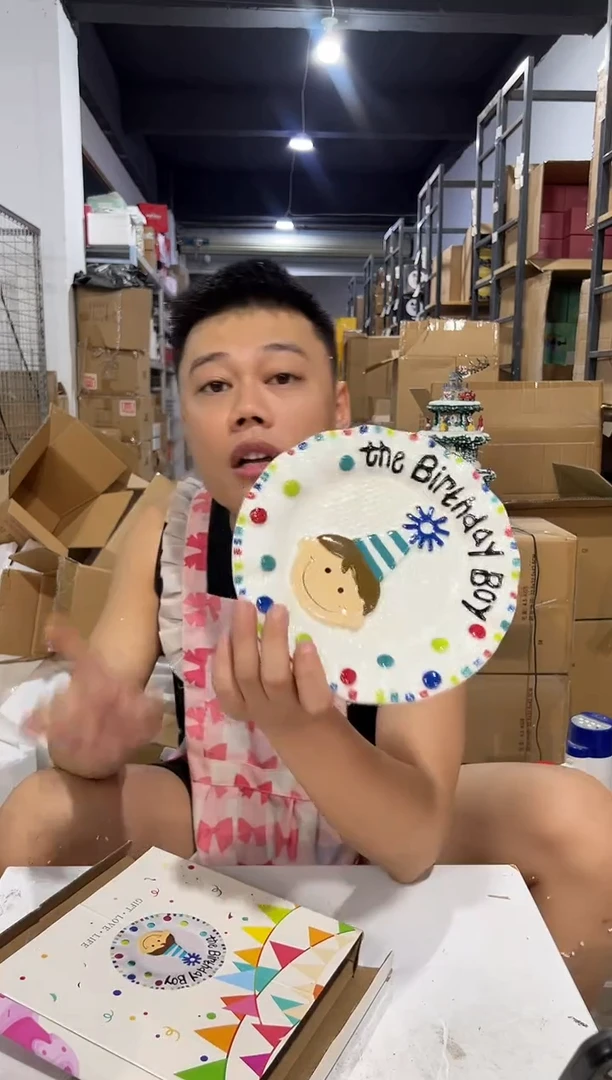 瓷片b款原盒男孩盘子