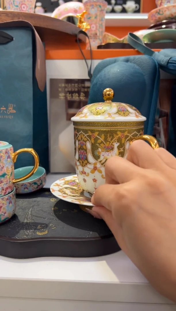 瓷片小乔闪购链接