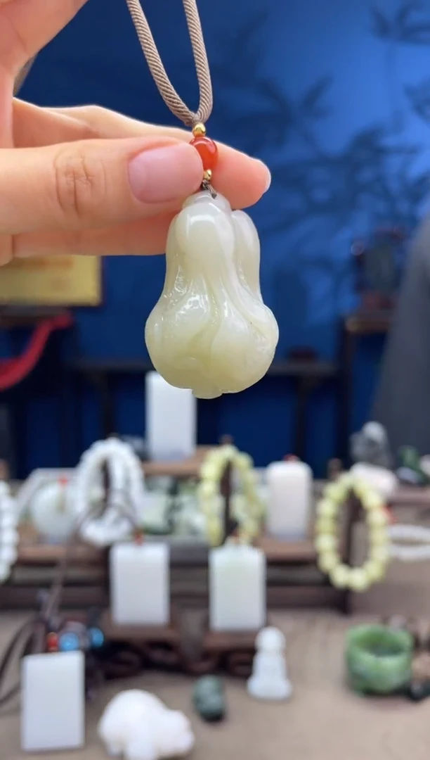 【闪购商品】和田玉颈饰未镶嵌1