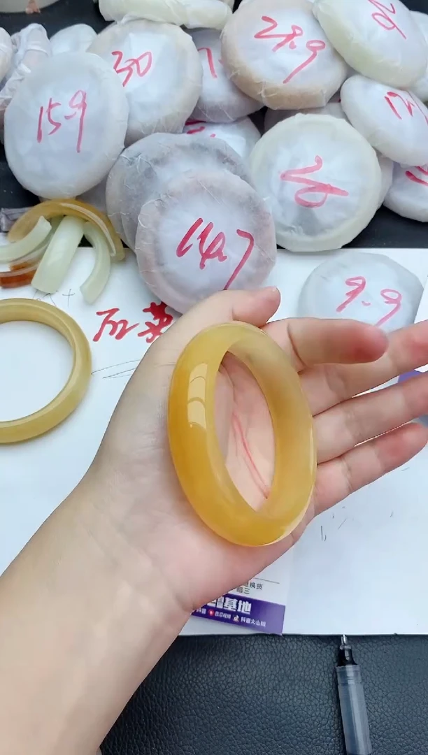 未镶嵌手镯石英质玉63+57/58