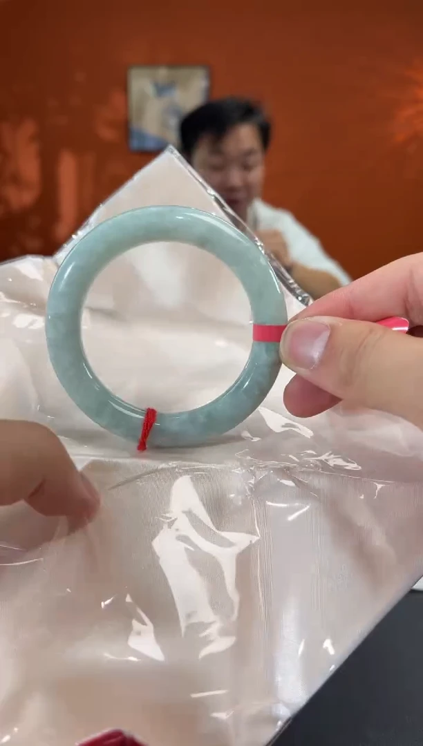 未镶嵌手镯翡翠16