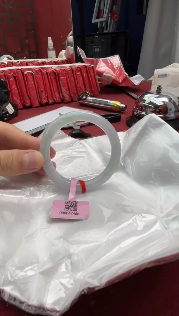 未镶嵌手镯翡翠翡翠手镯3