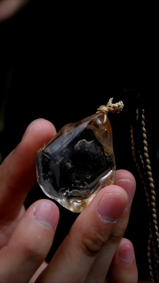 吊坠(赠链)未镶嵌水晶水晶