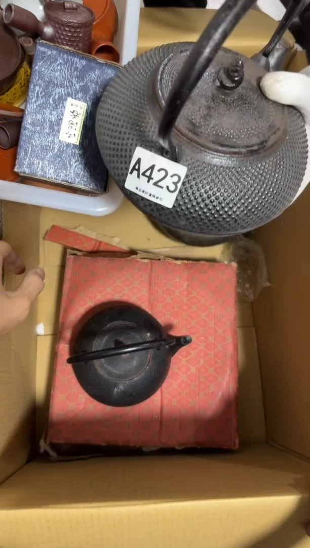 瓷片诸****机423 中古商品，谨慎购买