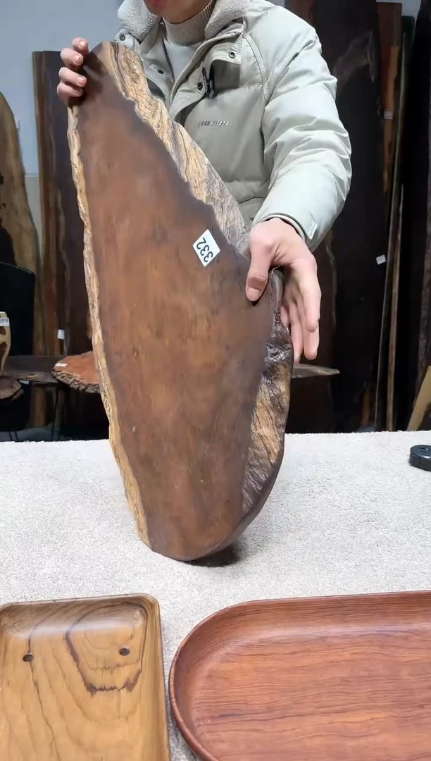 【闪购商品】风车木（黑檀木）尺寸82*25*2.4编号332