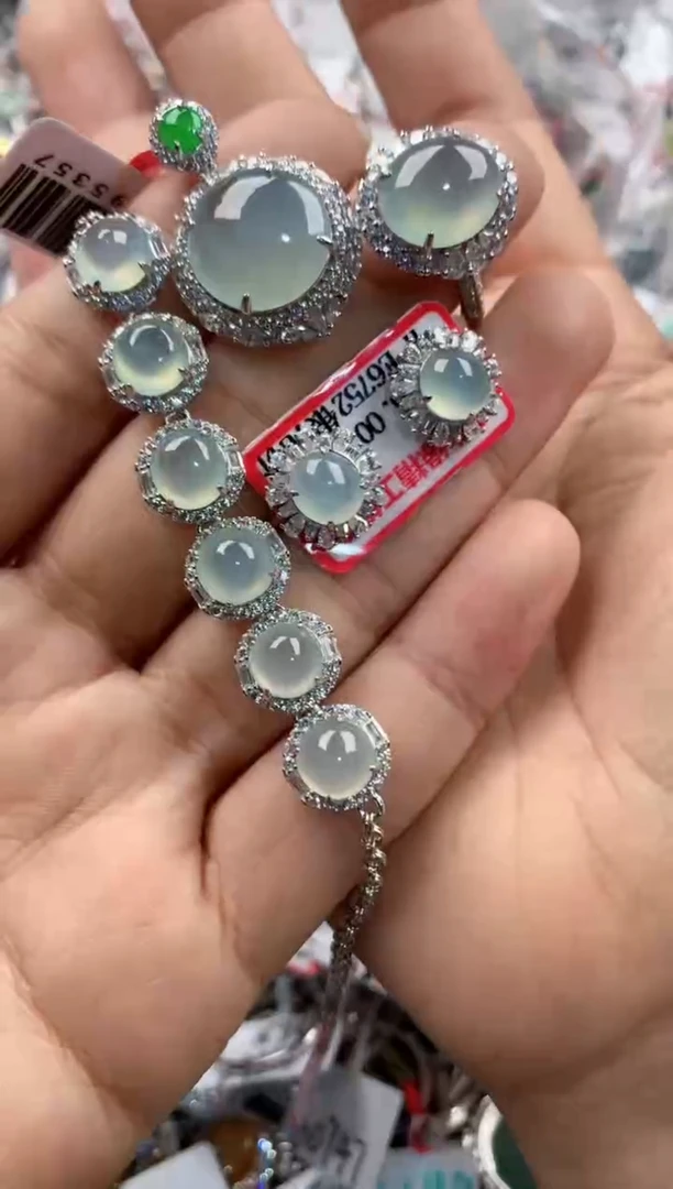 银S925镶嵌戒指翡翠333                2