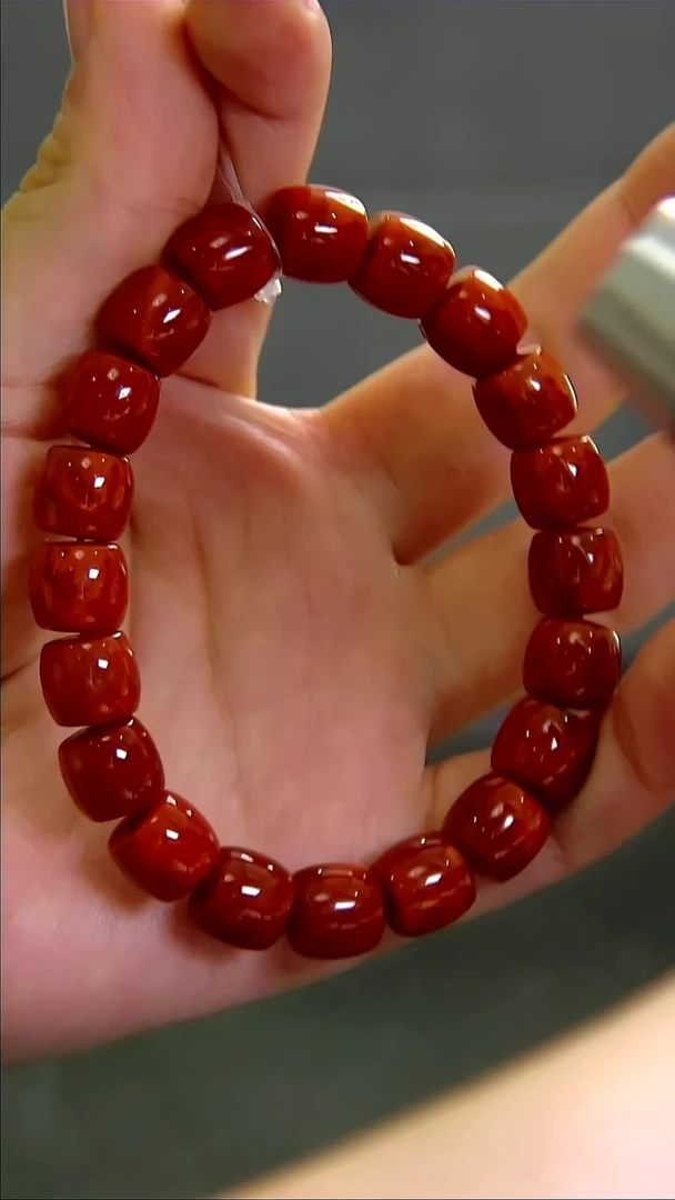 【闪购商品】南红玛瑙手串未镶嵌014DY00121产品一个