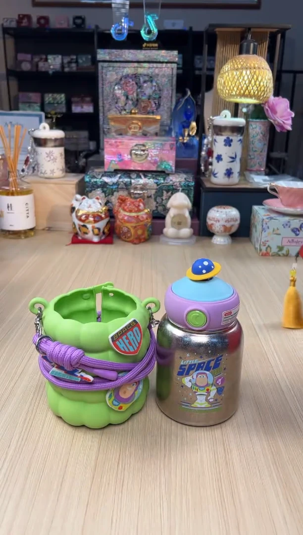 81迪士尼儿童钛杯（巴斯光年）