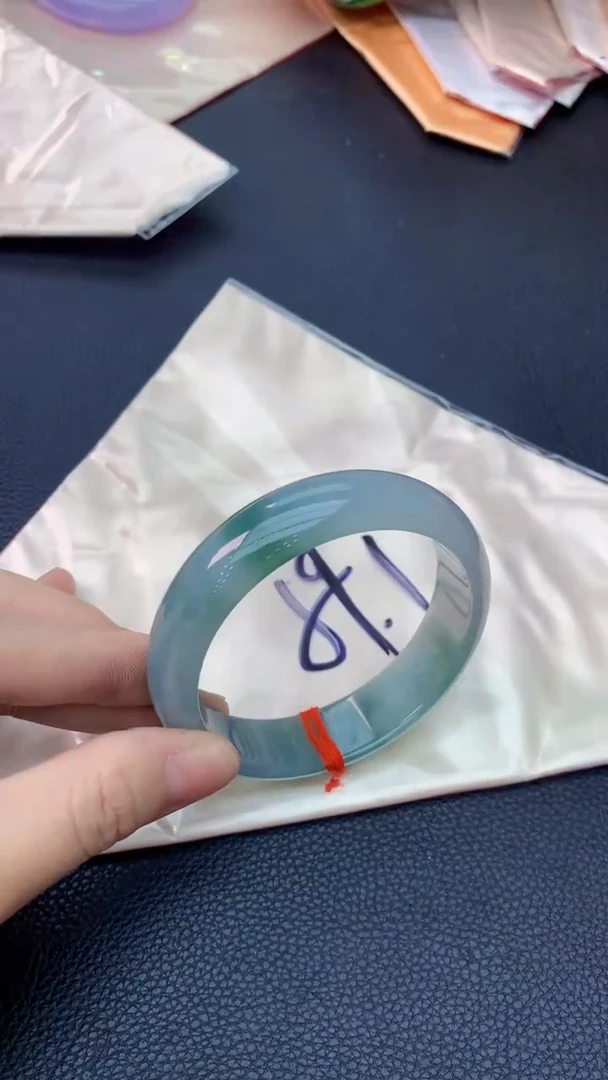 翡翠手镯未镶嵌0314403972