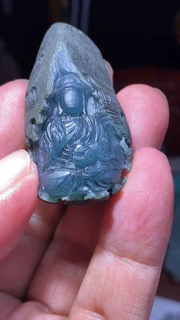 未镶嵌定制翡翠M***K翡翠