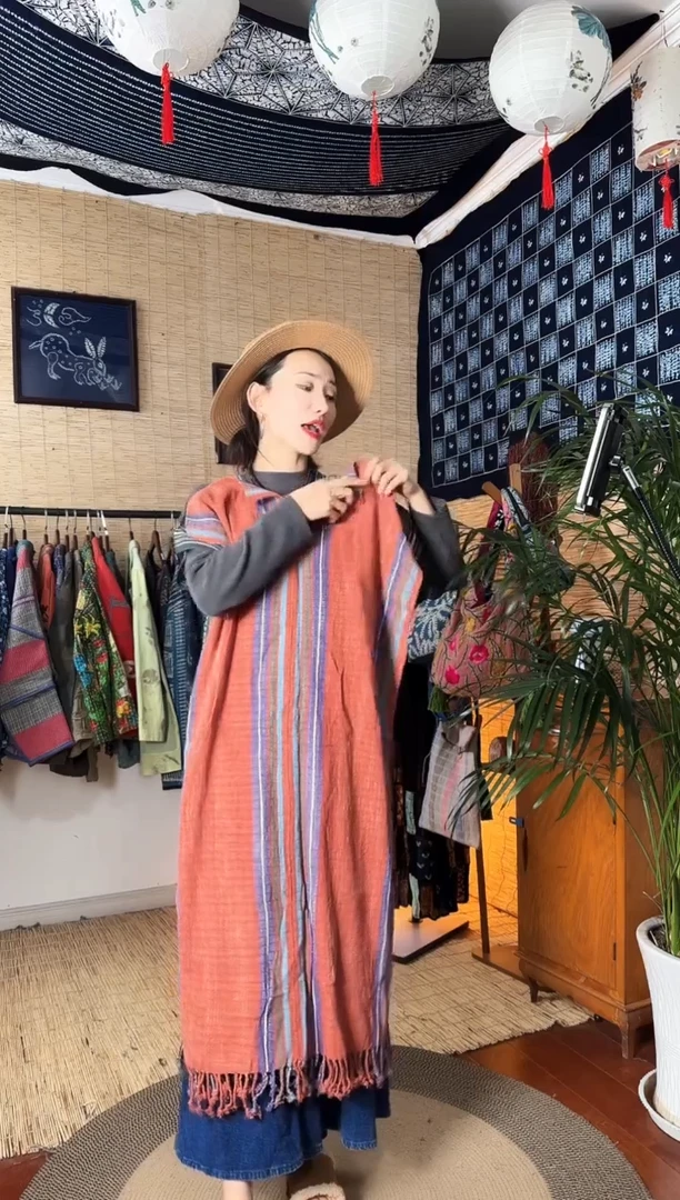 【闪购商品】设计师款红条纹衣裙