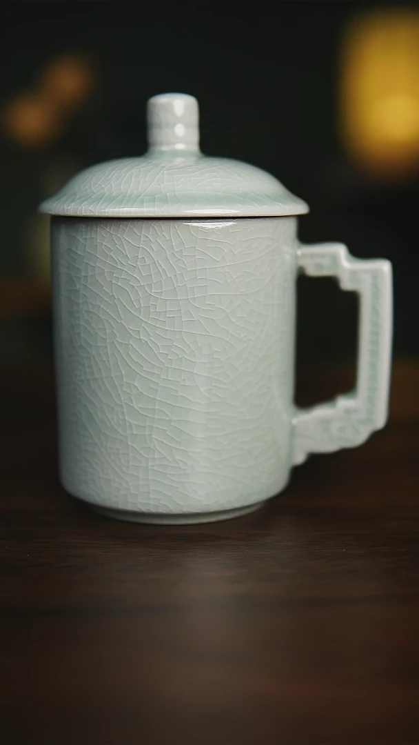 【闪购商品】青绿釉 原产地 龙把手办公杯